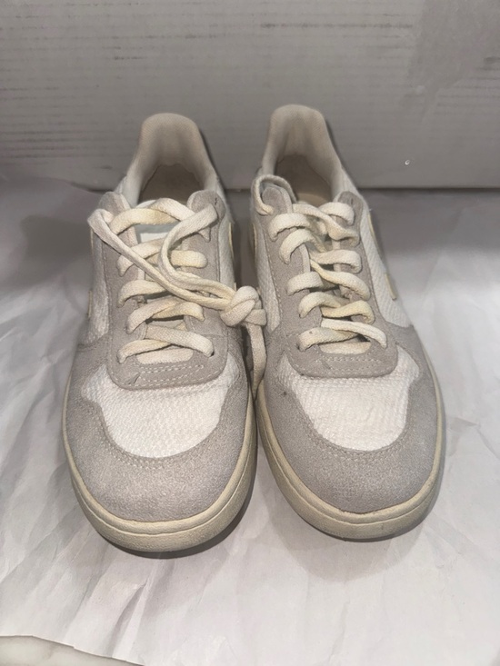 Veja Shoes - Veja Off-White and Light Gray Low-Top Sneakers